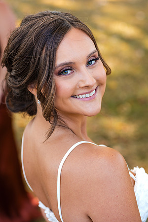 NicoleBroc17637